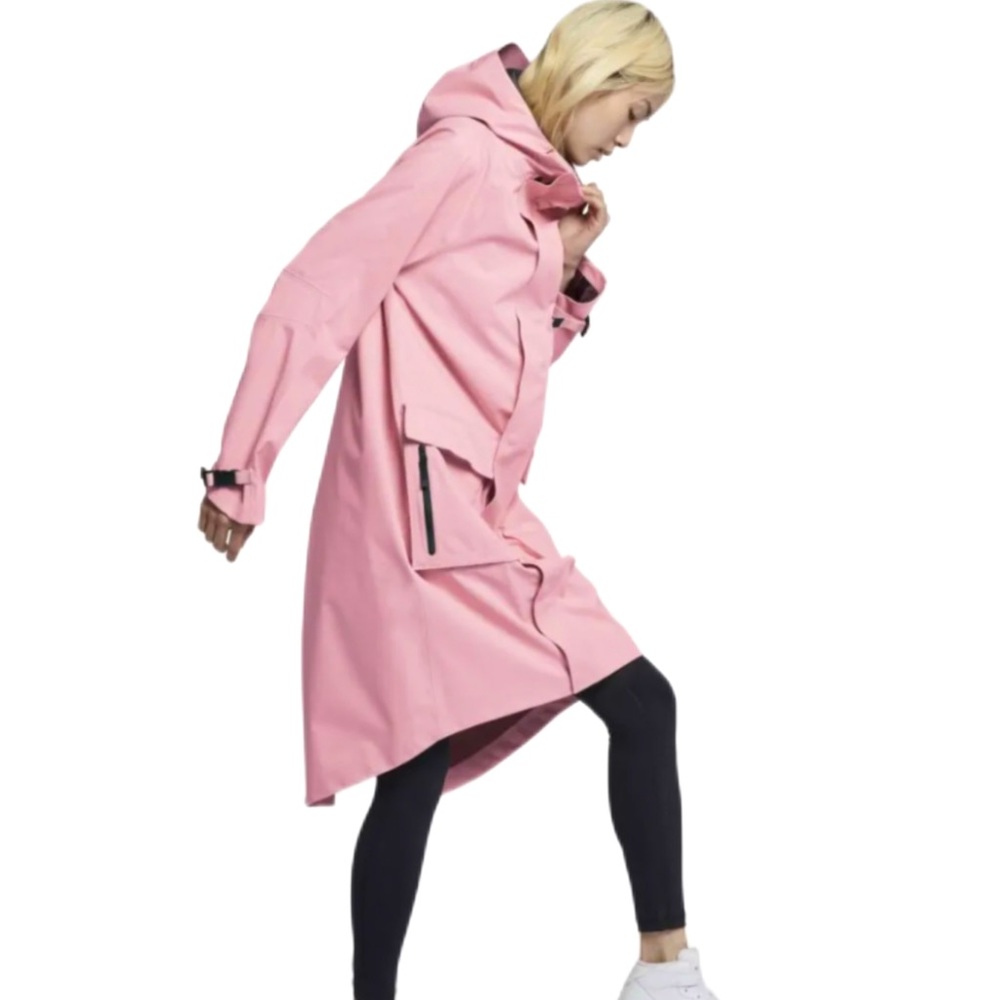 Nike Women’s NikeLab Hooded Anorak Sport Style Jacket